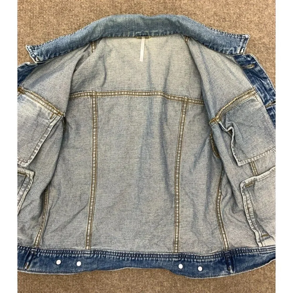 Free People Jacket Womens 6 Denim Trucker Distressed Fitted Cropped Pre-Washed - Picture 3 of 8